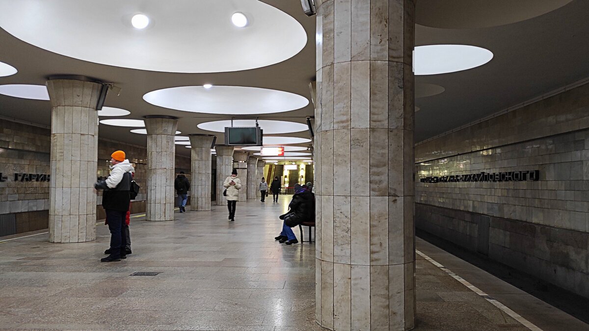 40 лет Новосибирскому метрополитену . Станция Гарина-Михайловского - Татьяна Лютаева