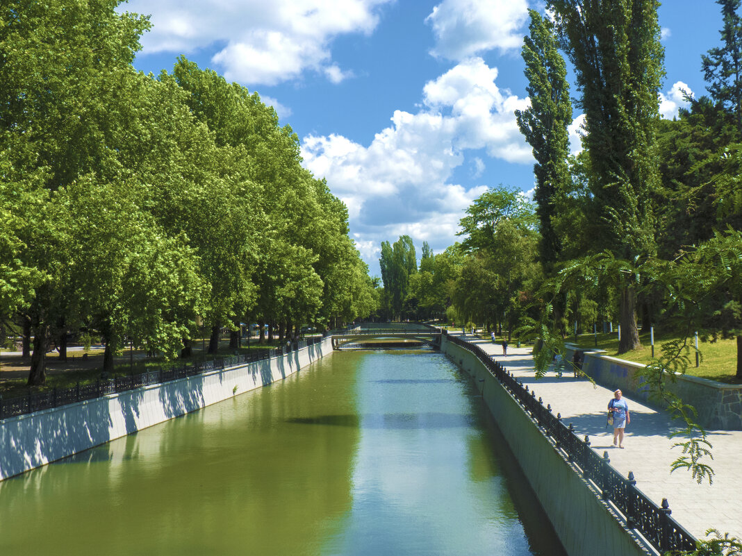 Весенний  Салгир - Валентин Семчишин