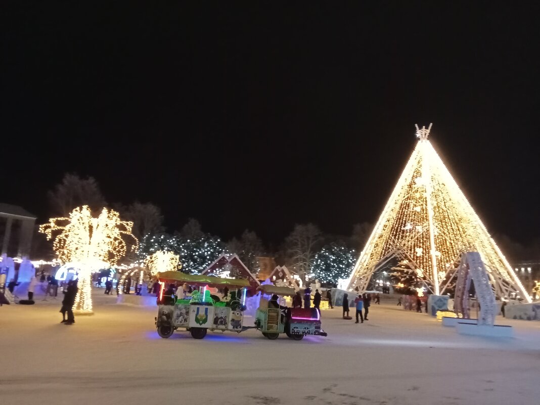 С Новым годом и Рождеством Христовым! - Виктор 