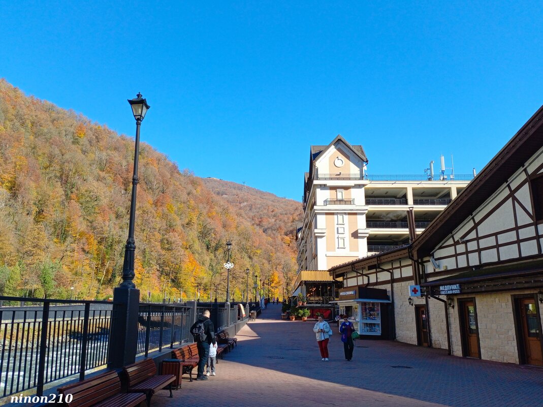 Адлер... горы... курорт Роза Хутор... - Нина Бутко