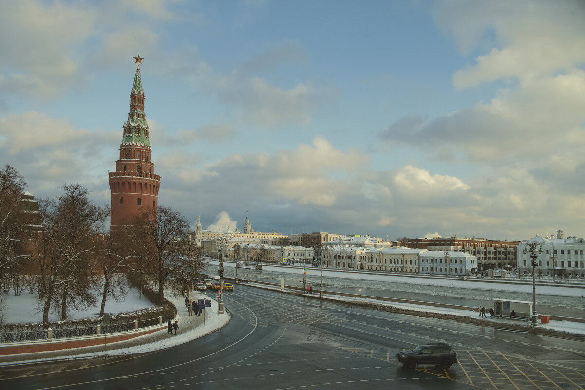 Под небом января. - Николай Под небом января. - Николай