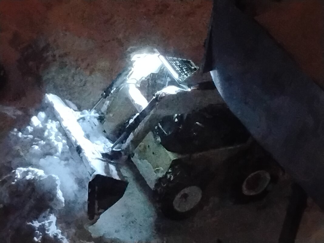 Снег убираем - Дмитрий Никитин Снег убираем - Дмитрий Никитин