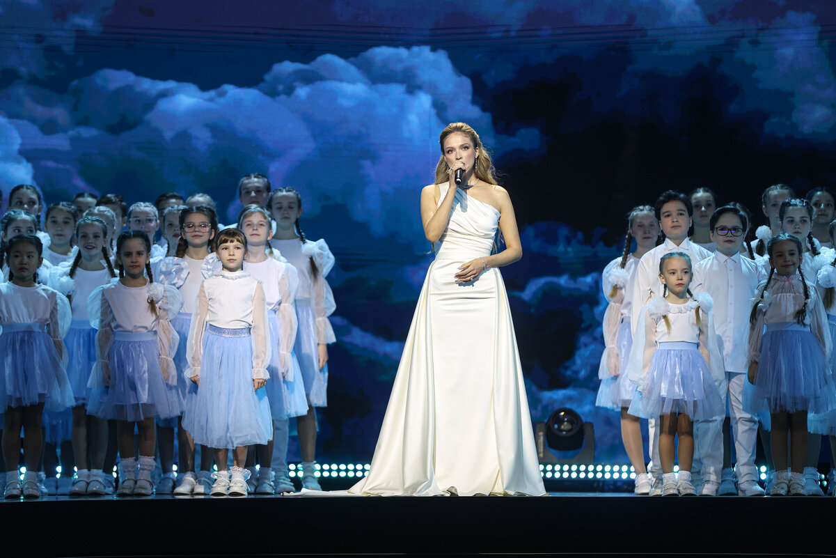 Хор "Гордость " выступление в Москве . - Мила Бовкун