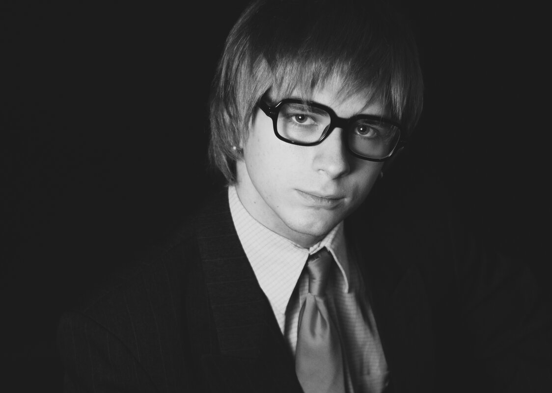 чб портрет - Сергей Гнутиков