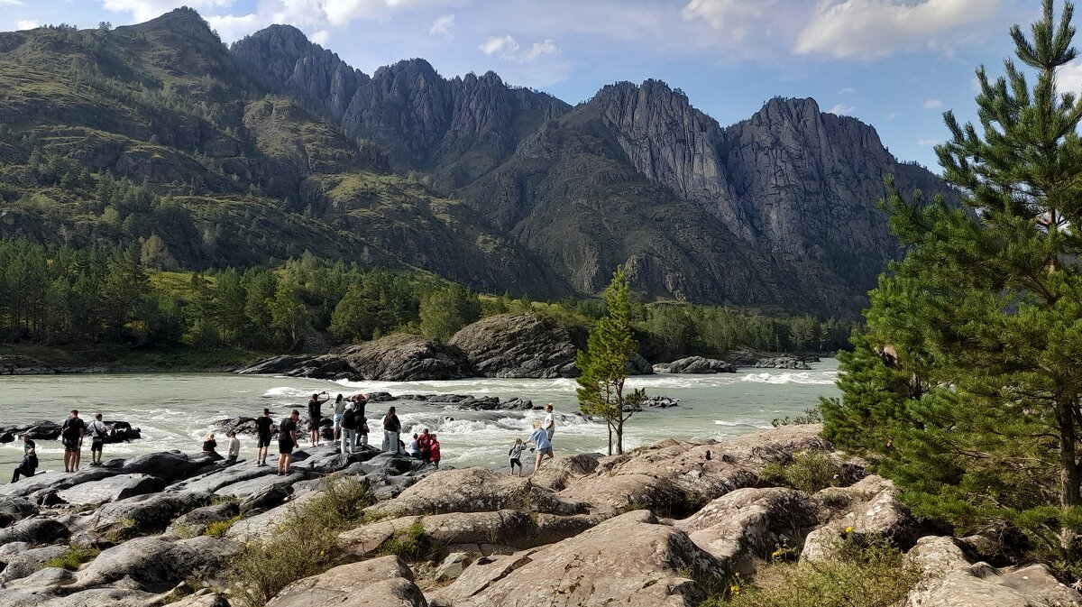 Однажды на Алтае . - Мила Бовкун