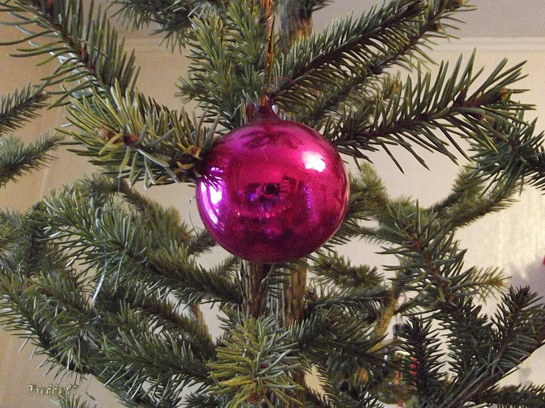 Новогодние игрушки из детства - Freddy 97