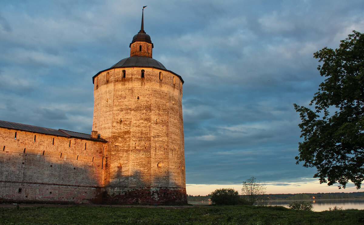 Кириллов. - Александр. AVG100 ---