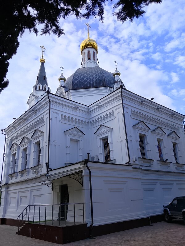 Храм Михаила Архангела в Сочи - Tata Wolf