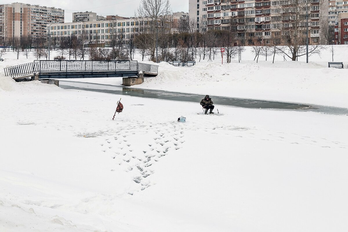 Не сидится дома - Валерий Иванович