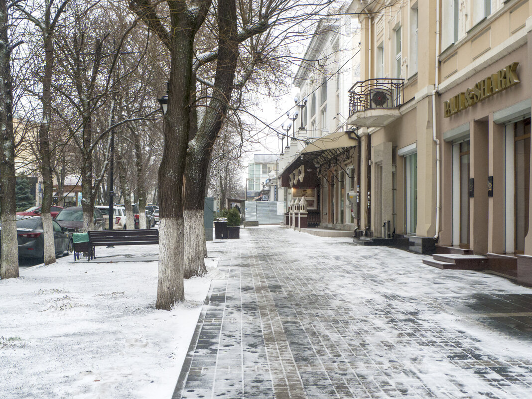 * - Валентин Семчишин