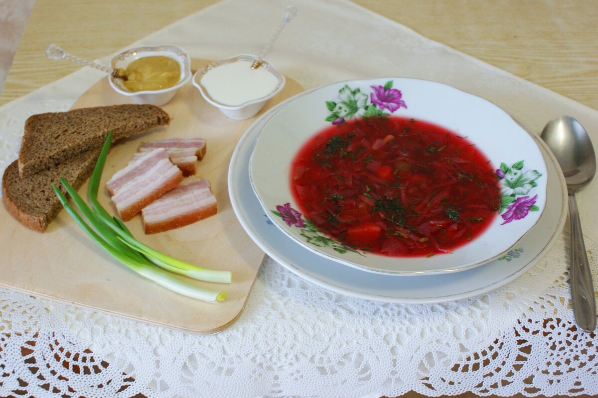 Борщ с грудинкой - Галина Нестратова