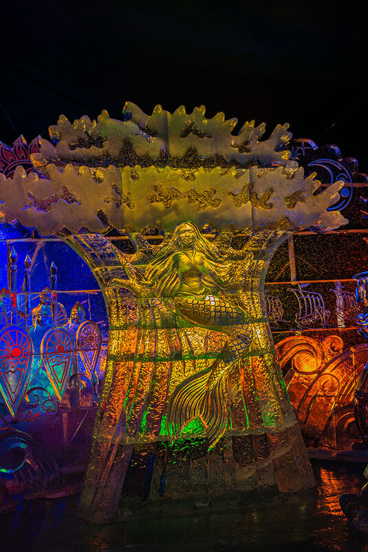 Русалка на ветвях сидит.... - Ирина Соловьёва