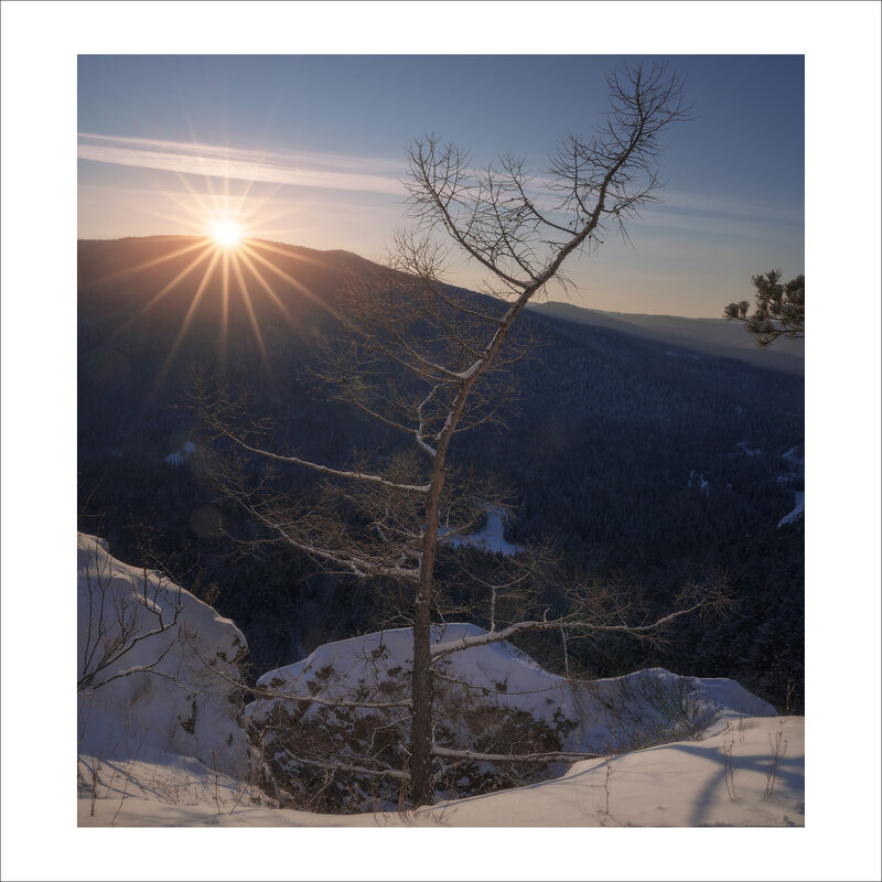 * - Александр Иванов