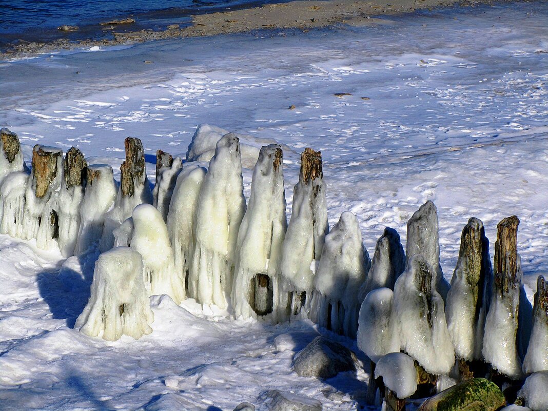 На бунах тает лед... - Сергей Карачин
