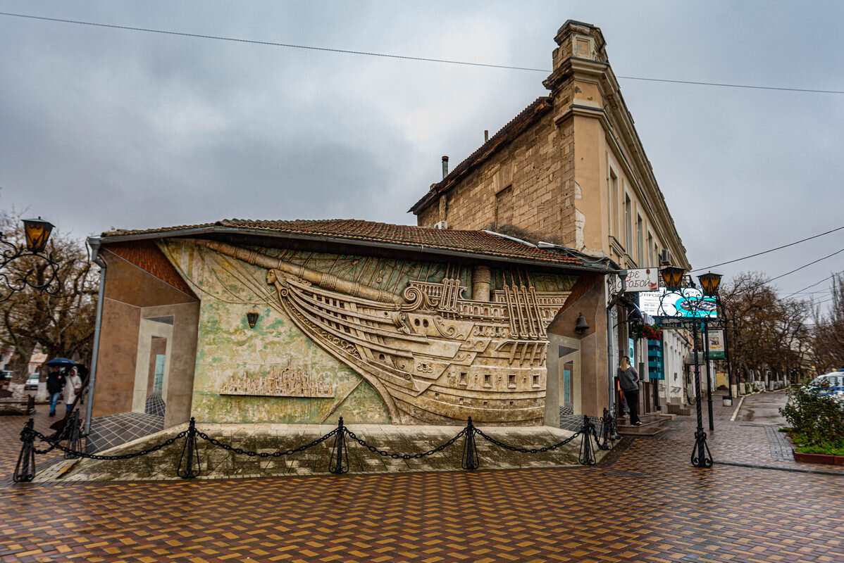 *** - Дмитрий Лупандин