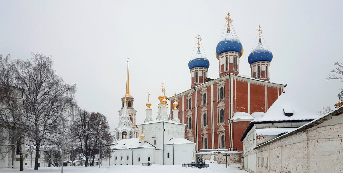 Ансамбль Рязанского Кремля - Galina Solovova