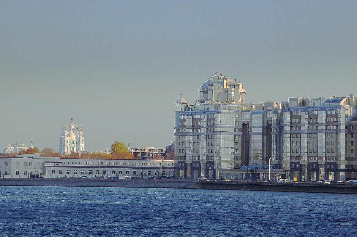 Нева, Смольная набережная - Фотогруппа Весна