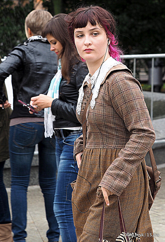 прохожая - Олег Лукьянов