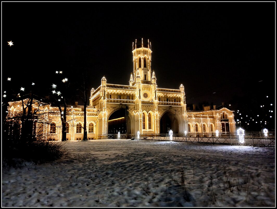 Петергофский вокзал во всей красе ! - Лия ☼