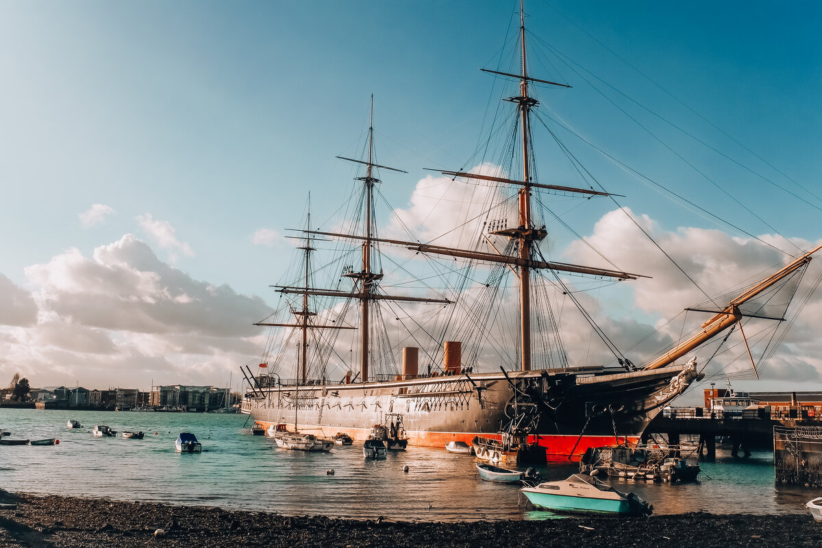 Portsmouth - Alena Kramarenko