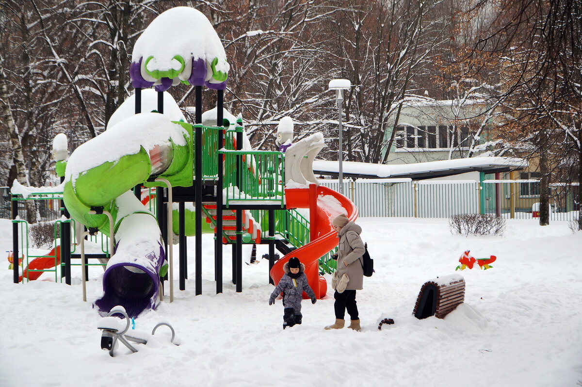 Зима в Москве - Юрий Шувалов