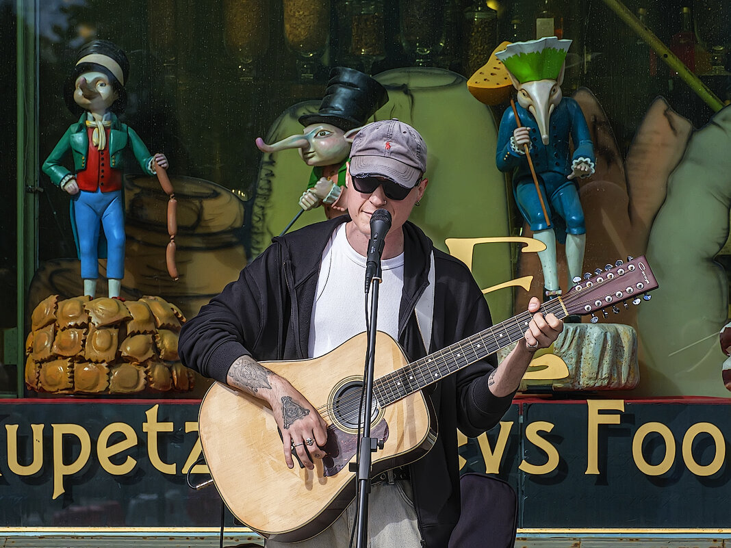 Музыкант. - Александр 