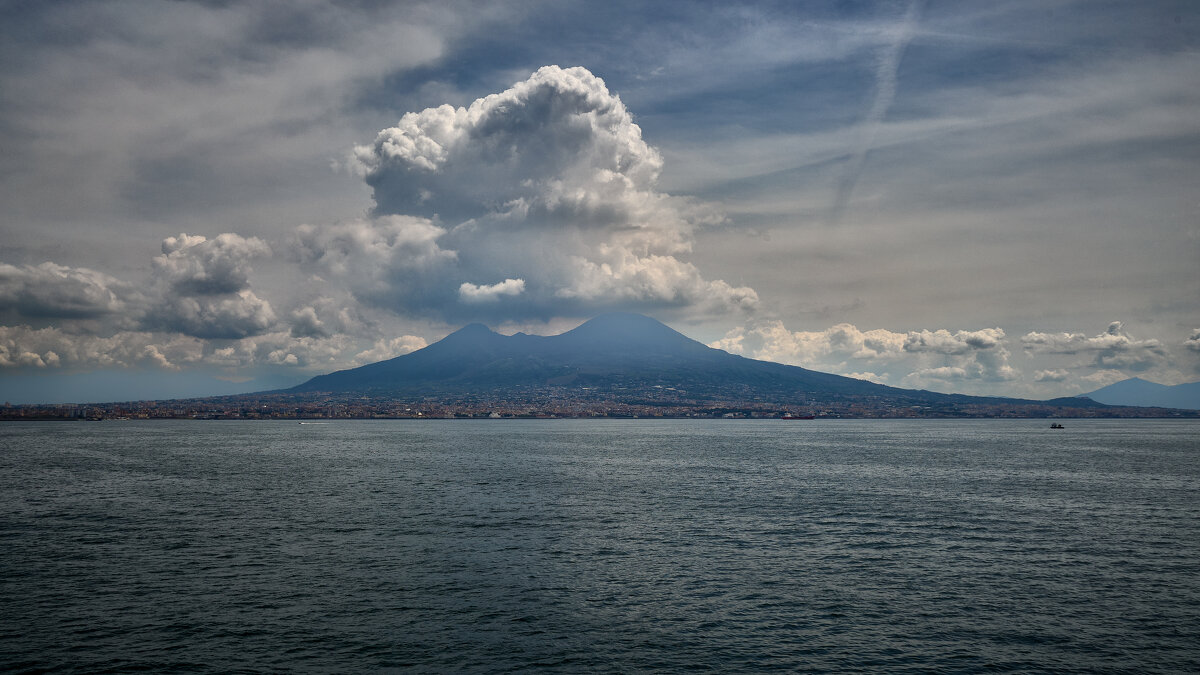 Везувий... - Dmitriy Dikikh