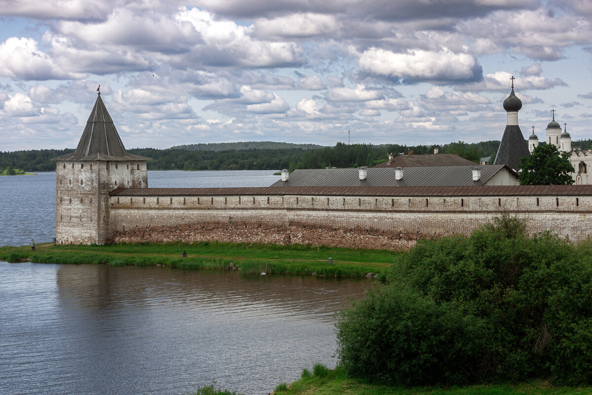 Сиверское озеро - Александр Силинский Сиверское озеро - Александр Силинский