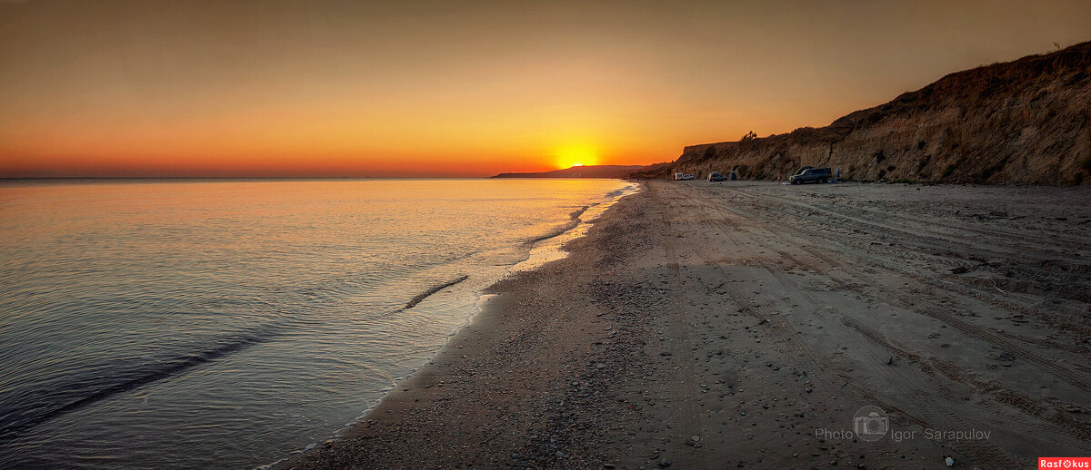 Закат в Керченском проливе - Игорь Сарапулов Закат в Керченском проливе - Игорь Сарапулов