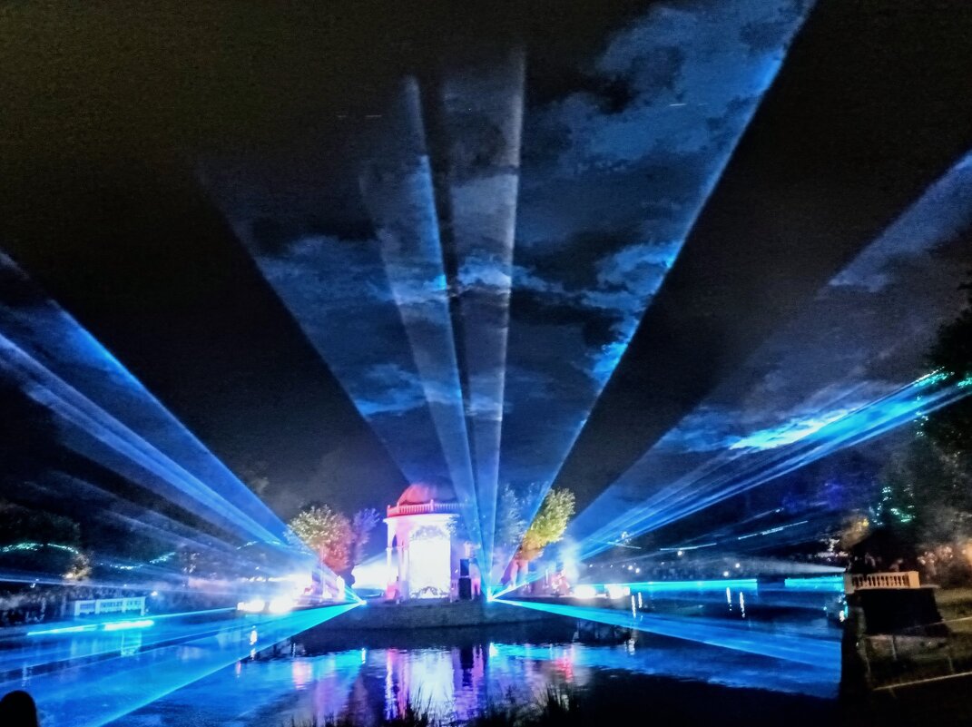 Парк Кадриорг - Veera V Парк Кадриорг - Veera V