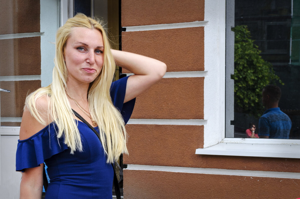 Как много девочек хороших... - Sergey 