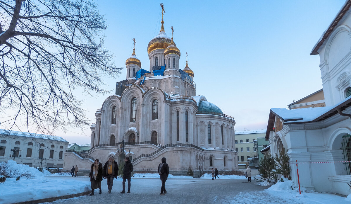 В Сретенском Монастыре - юрий поляков