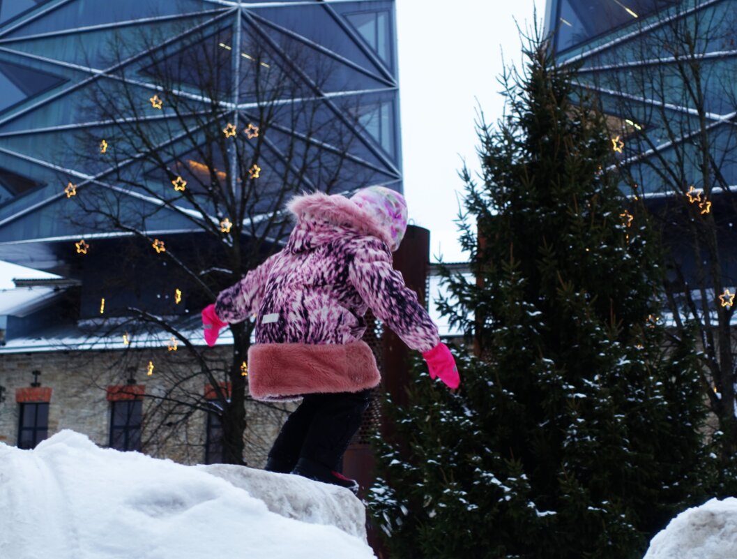 Страшно спрыгнуть с такой горки.. - Aida10 