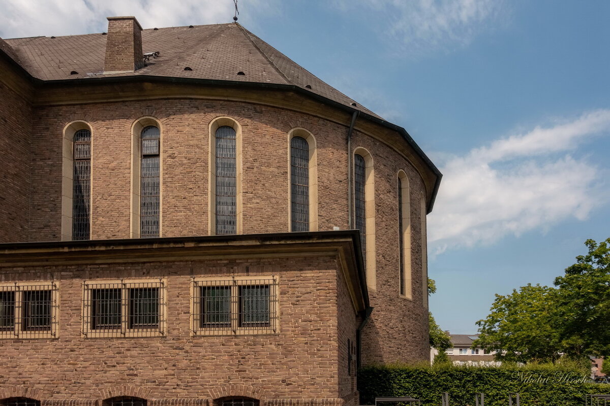 Элемент кирхи... - Николай Гирш