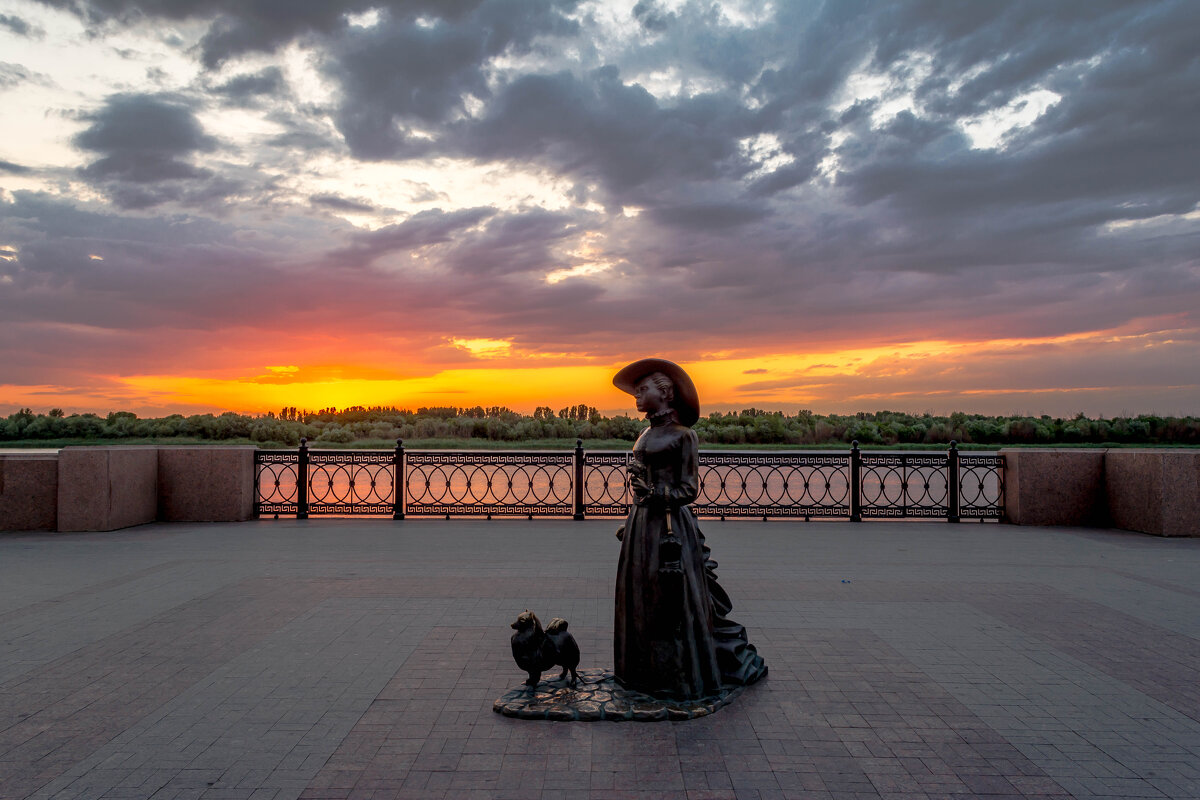 Дама с собачкой - Владимир Жуков