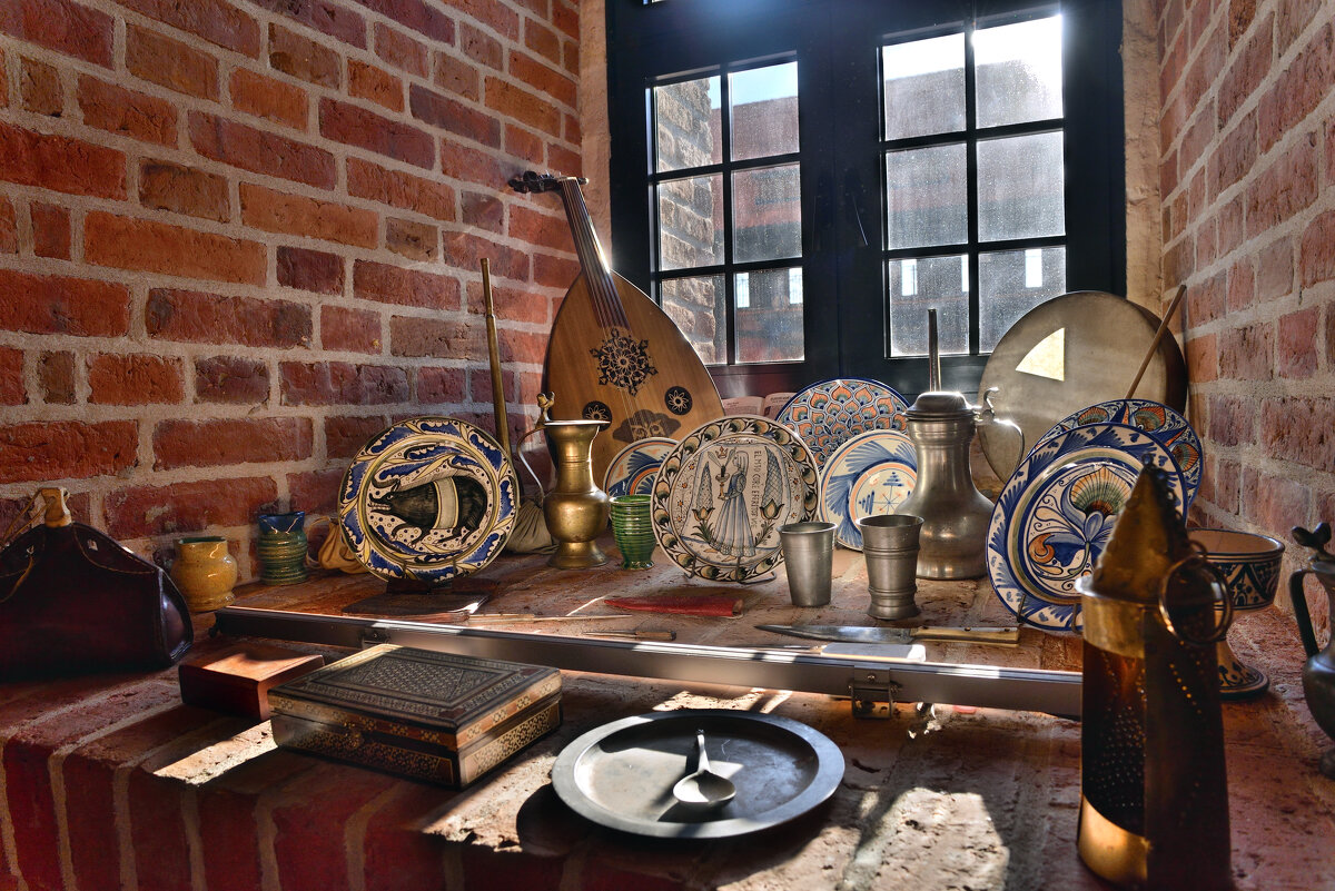 Замок Тапиау. Керамика. - Константин 