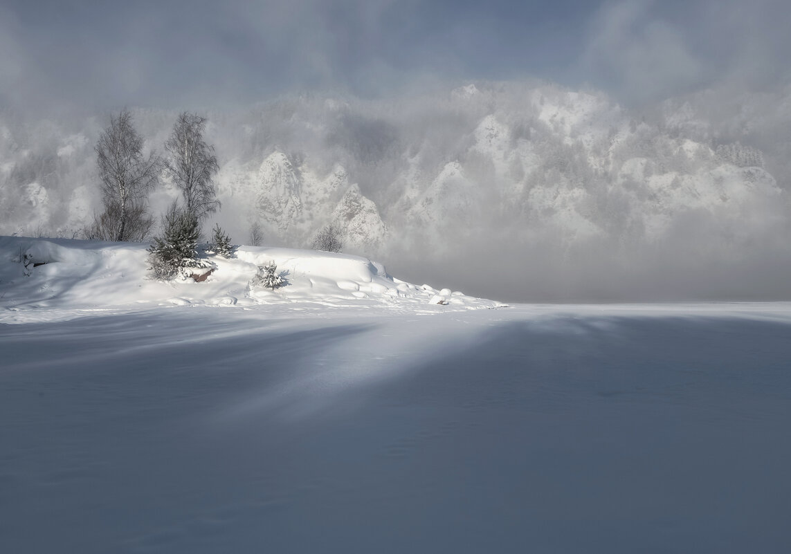 Весенние тени - Марина Фомина. Весенние тени - Марина Фомина.