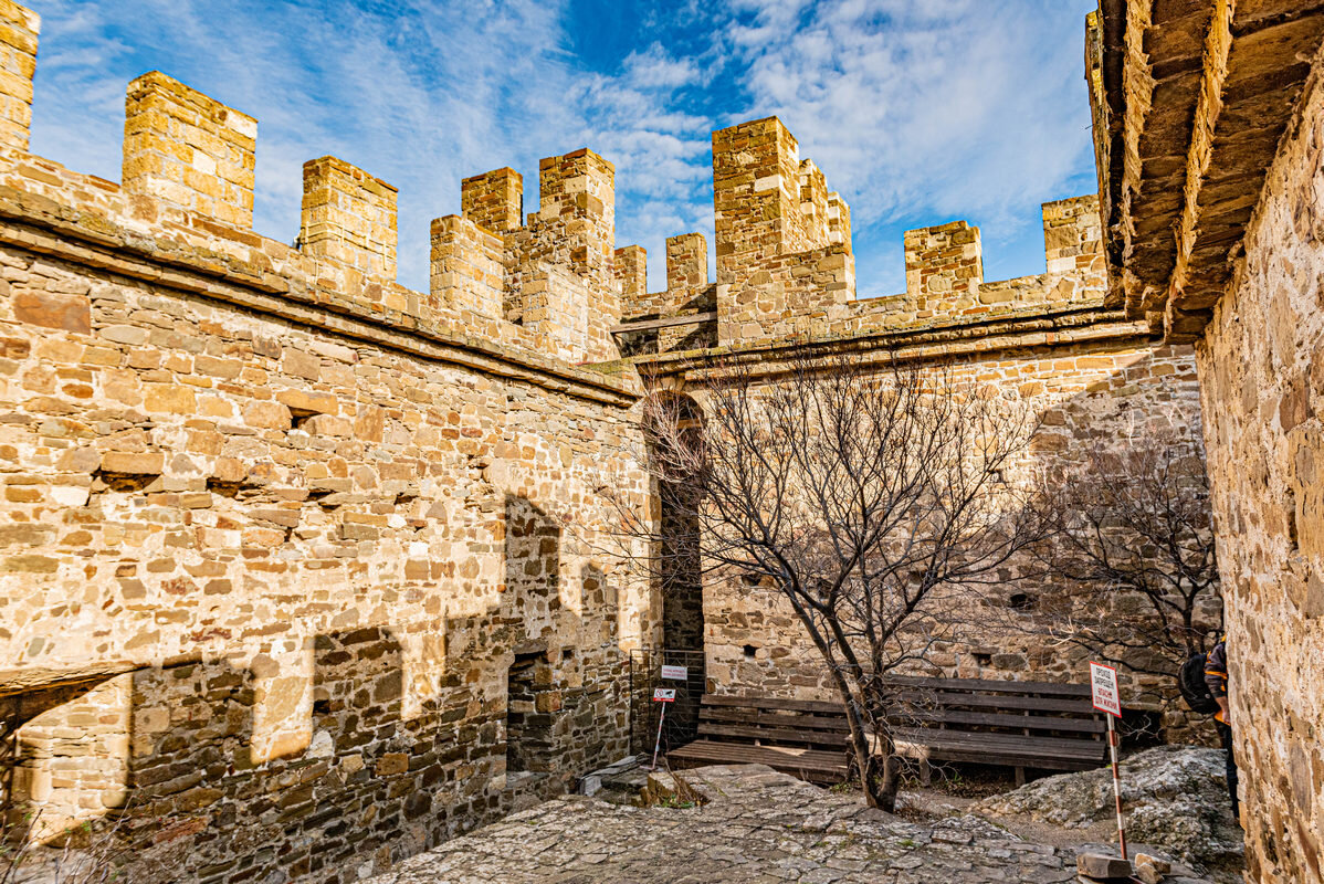консульский замок - Дмитрий Лупандин