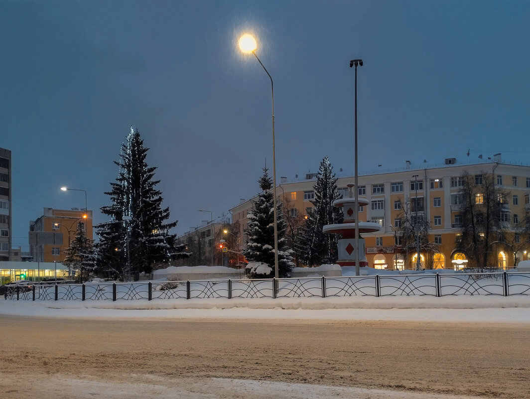 Догорают праздника огни - Дмитрий Костоусов Догорают праздника огни - Дмитрий Костоусов