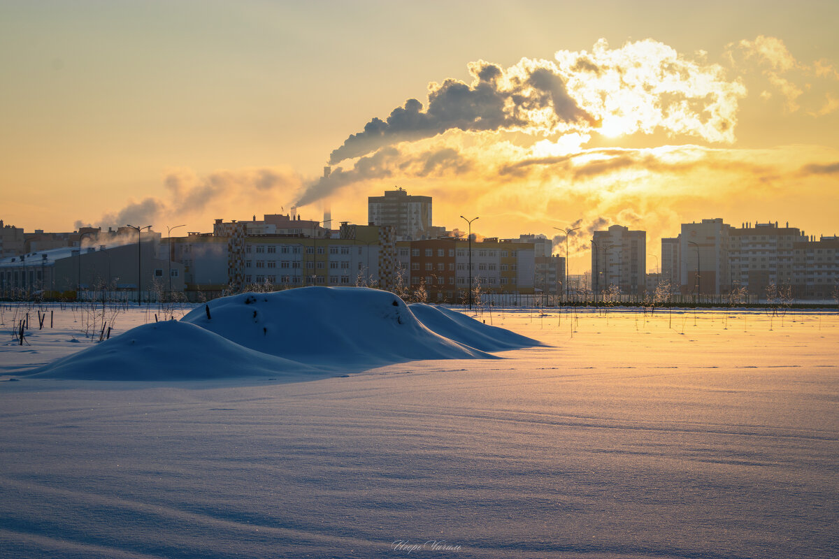 *** - Игорь Чичиль