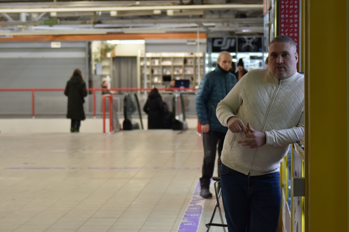 Позер. - Наталья Вязигина