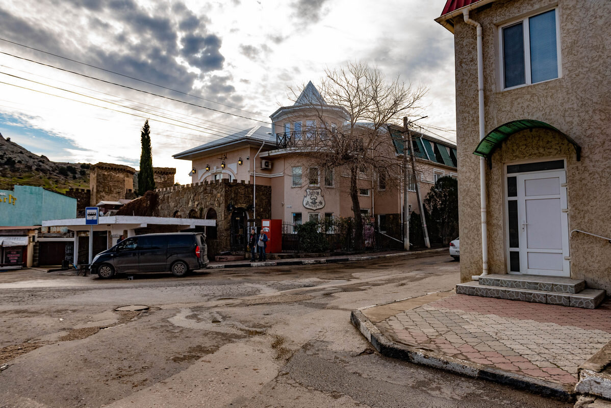 *** - Дмитрий Лупандин