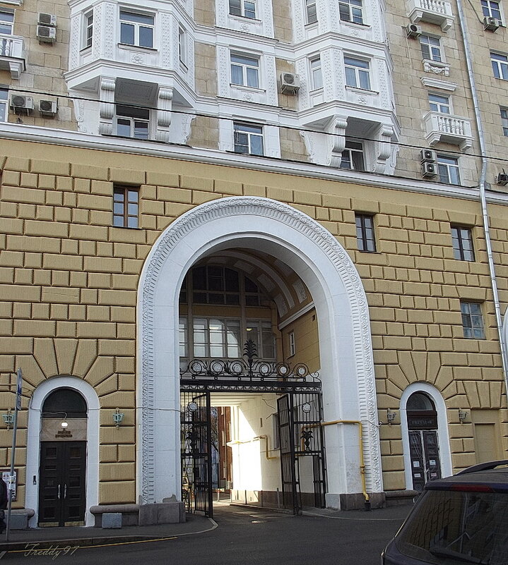 В Гончарном переулке - Freddy 97 В Гончарном переулке - Freddy 97