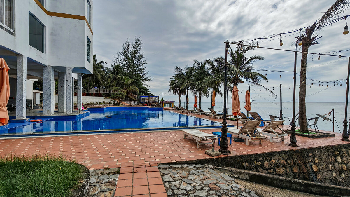 Бассейн - Dmitry i Mary S