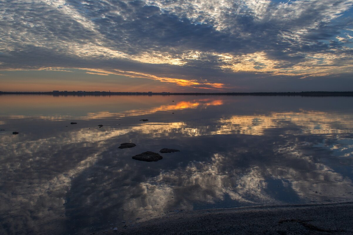 Сакское озеро. Восход - Владимир Жуков
