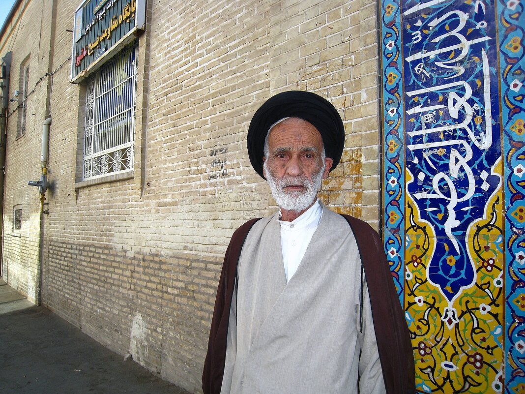 Иранский дедушка. - unix (Илья Утропов)