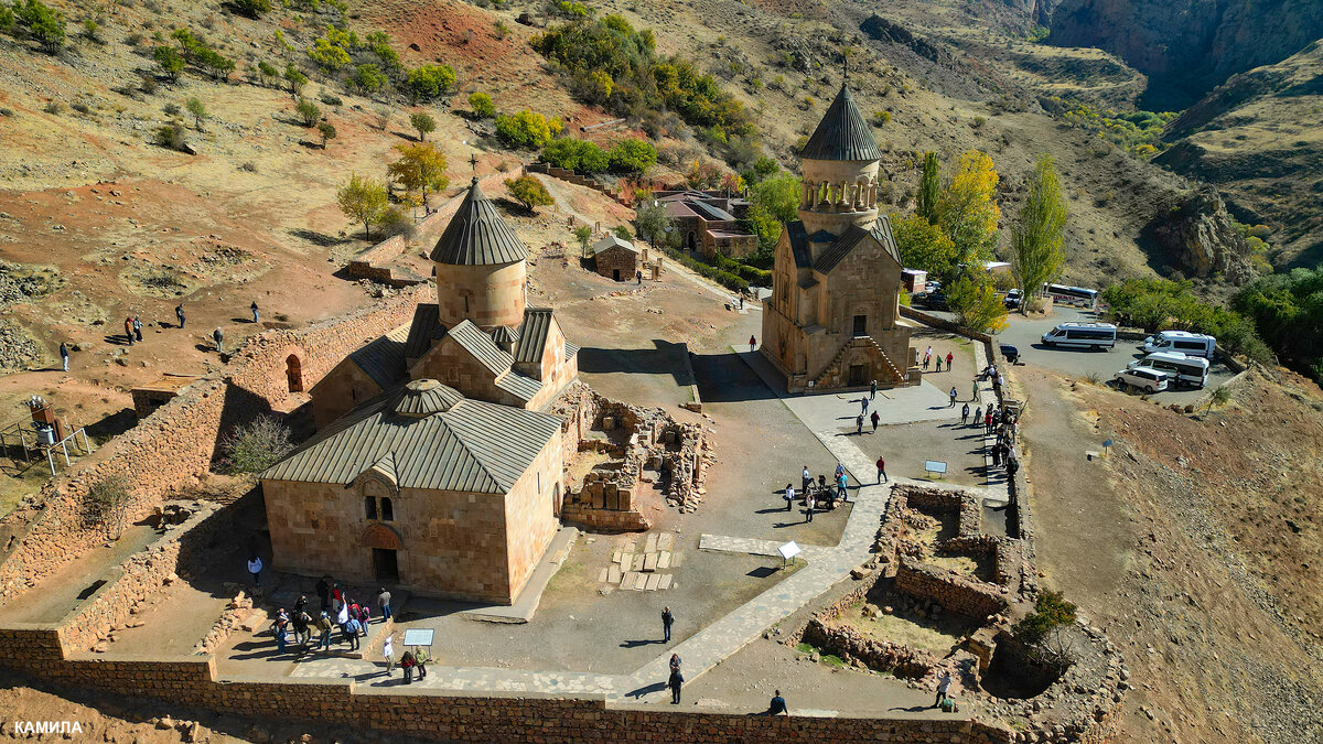 ЖЕМЧУЖИНА СРЕДНЕВЕКОВОЙ АРМЕНИИ.ДОРОГА В ОБЛАКА... - Mila .