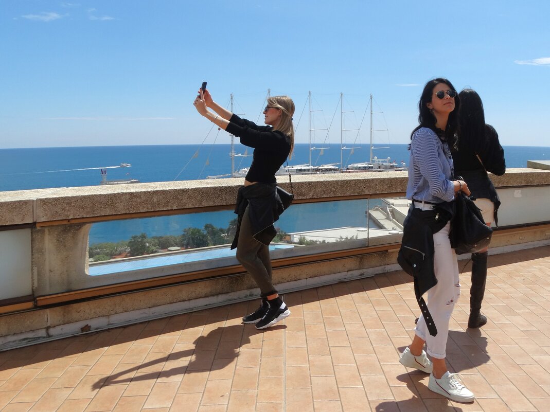 Из селфишного - svk *