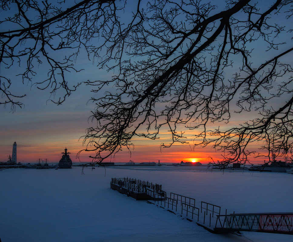 *** - Сергей Григорьев