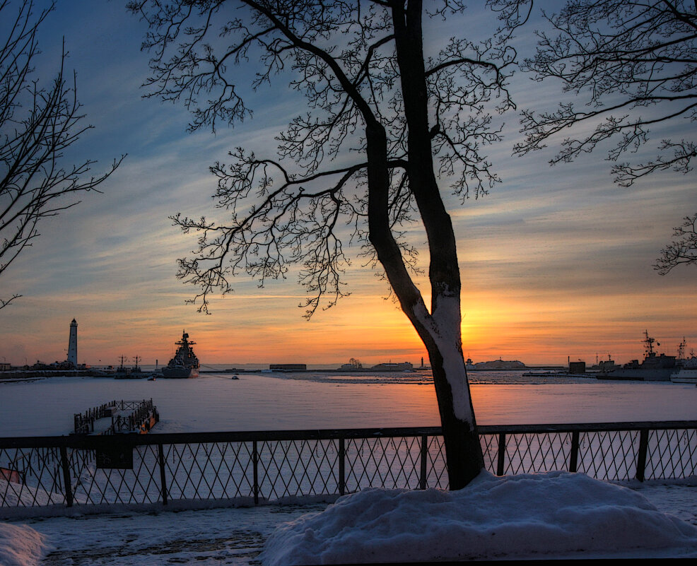 *** - Сергей Григорьев